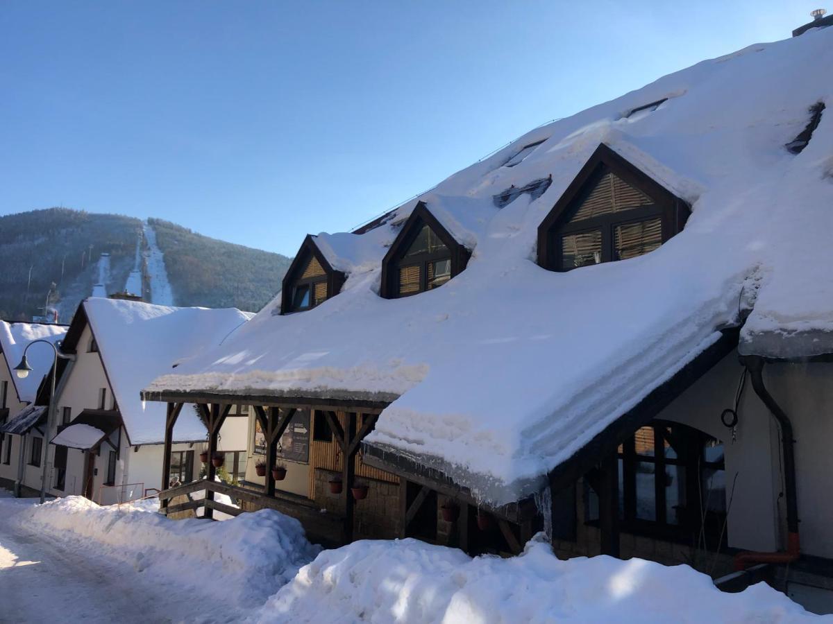 Grand Harrachov Pension V Centru Ngoại thất bức ảnh