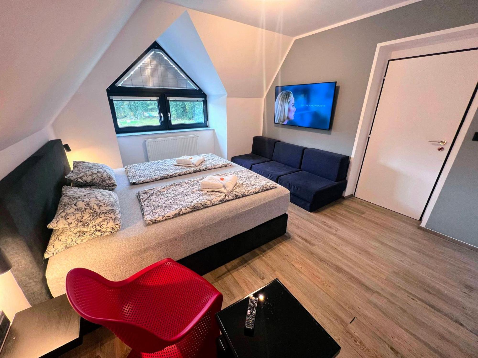 Grand Harrachov Pension V Centru Ngoại thất bức ảnh